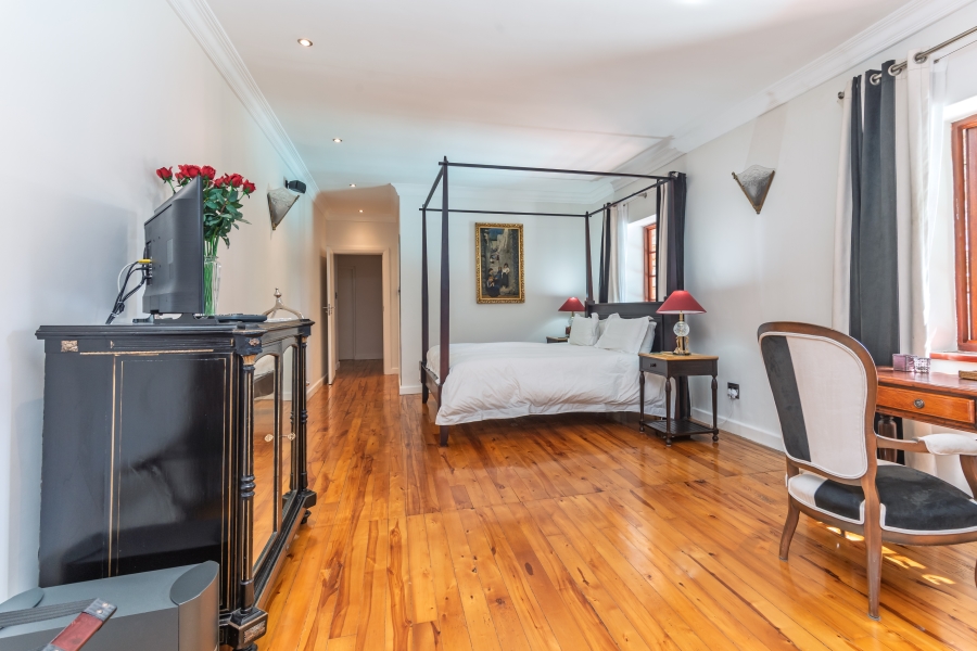 4 Bedroom Property for Sale in Fish Hoek Western Cape